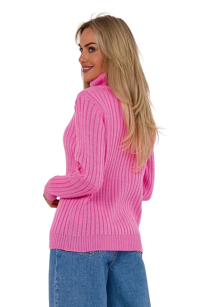 Turtleneck Moe - Outerwear